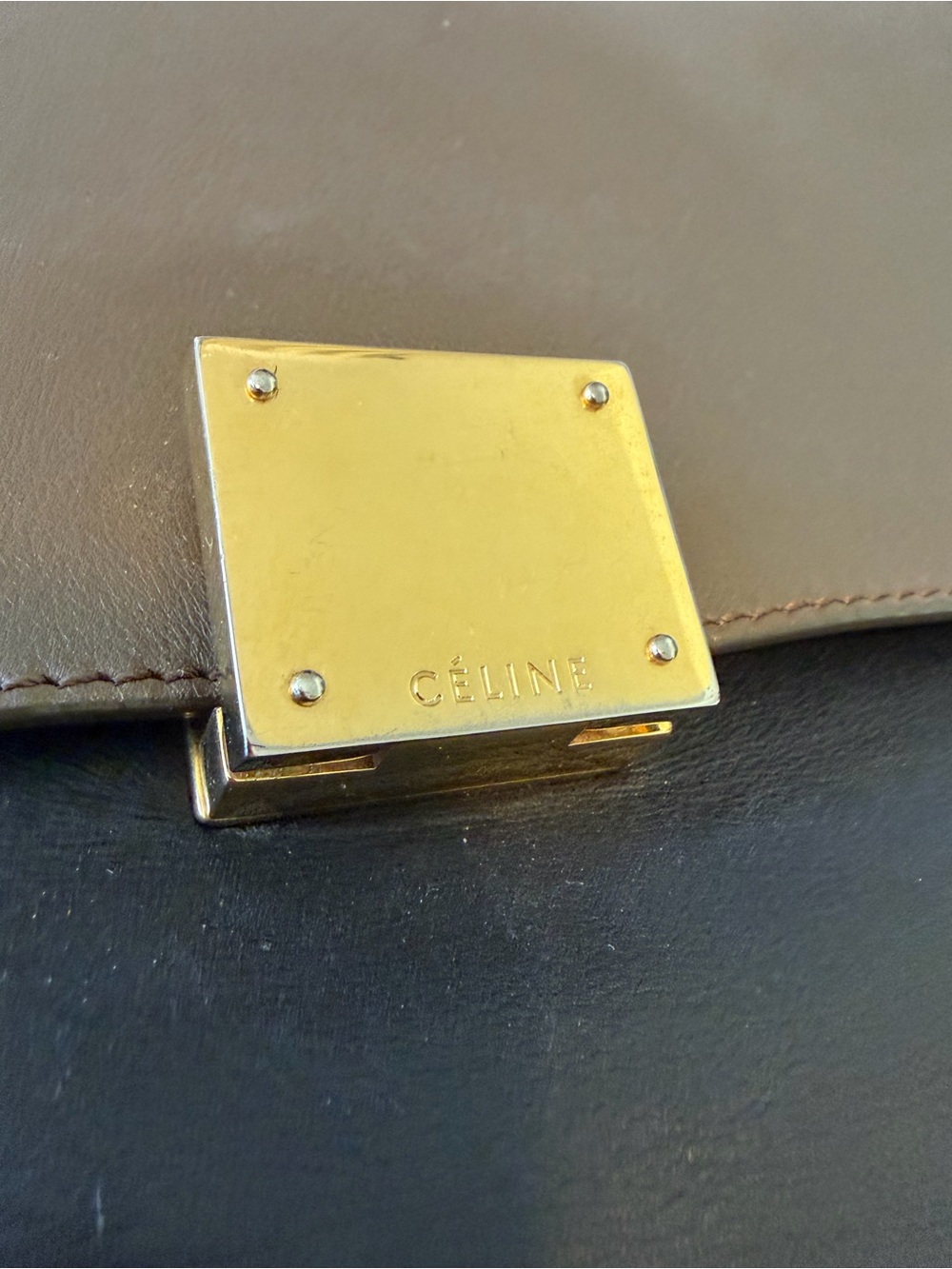 CELINE Leather Trapeze Medium Vintage - Picture 7 of 15